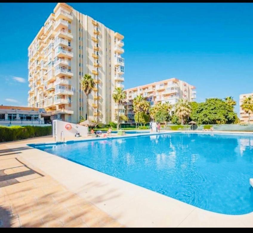 Апартаменти Iris Vistas Sea & Sun Бенальмадена Екстер'єр фото